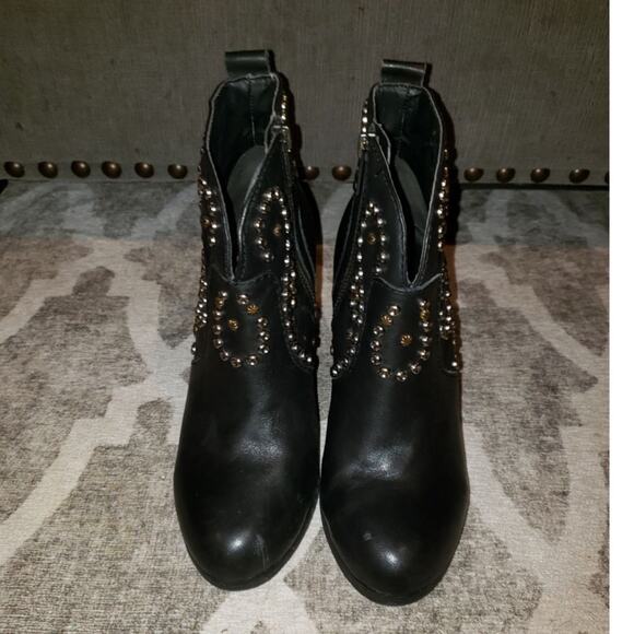 Steve Madden Awsum Women's 7.5 Studded Black Leather Upper Western Ankle Boots - Picture 5 of 9